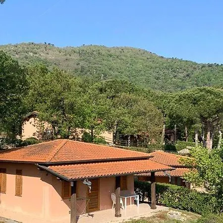 Tourist Villaggio Colombo Marina dʼAndora